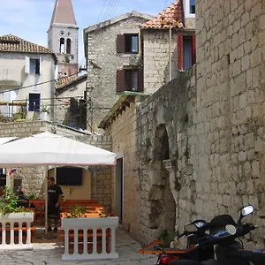 Casa de hóspedes Roso, Trogir
